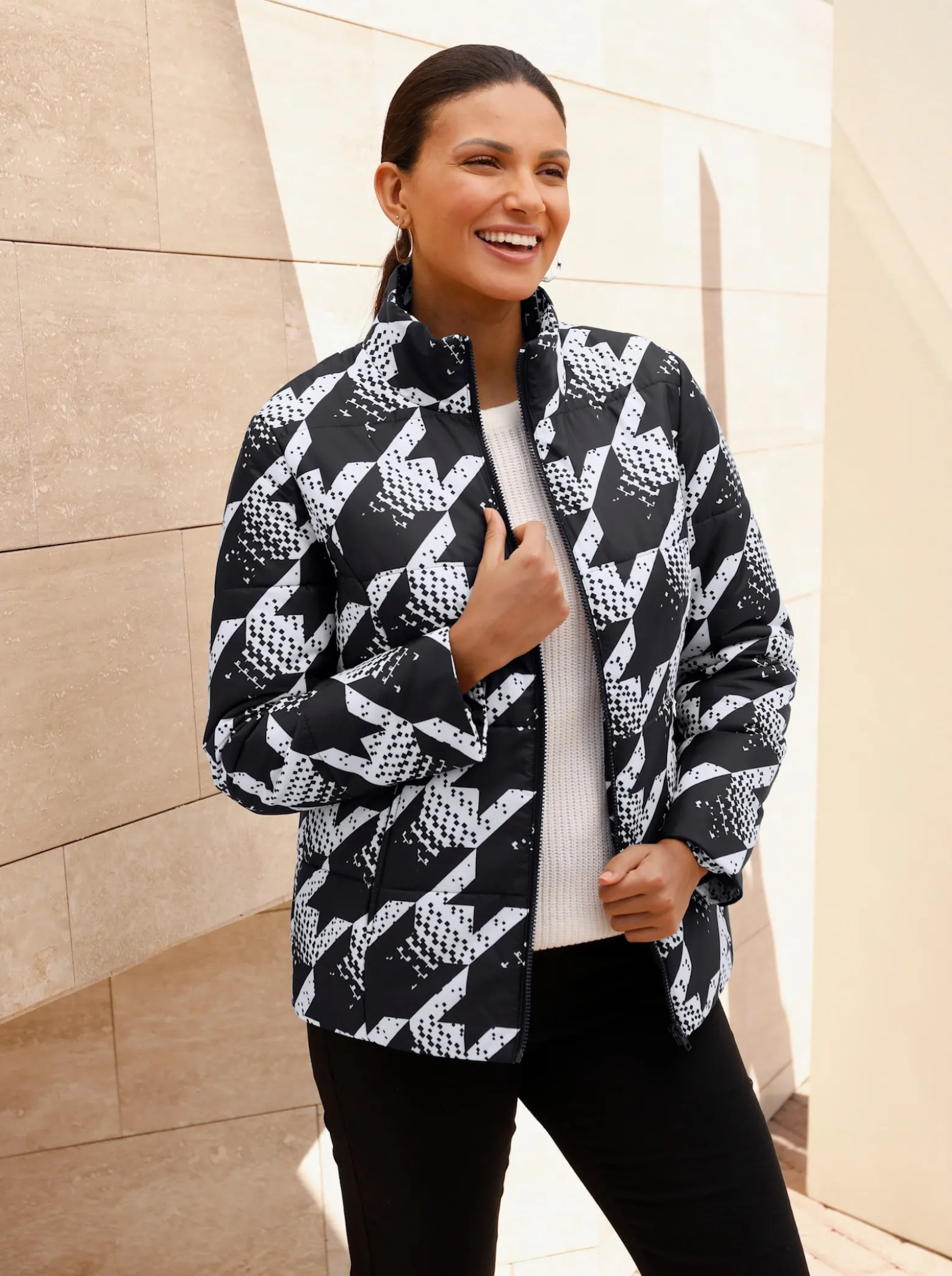 Steppjacke mit Hahnentritt-Muster