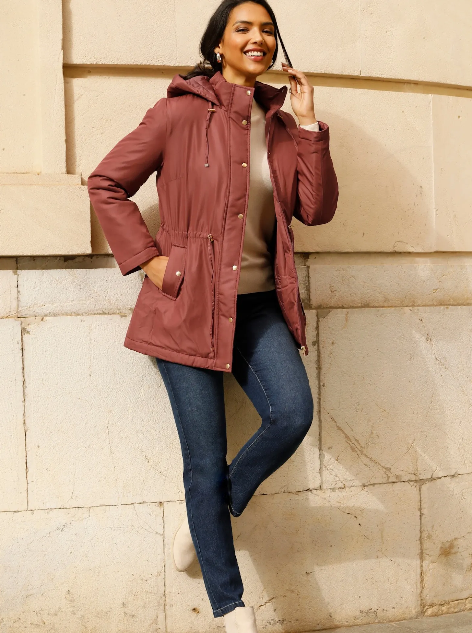 Steppjacke mit Kapuze