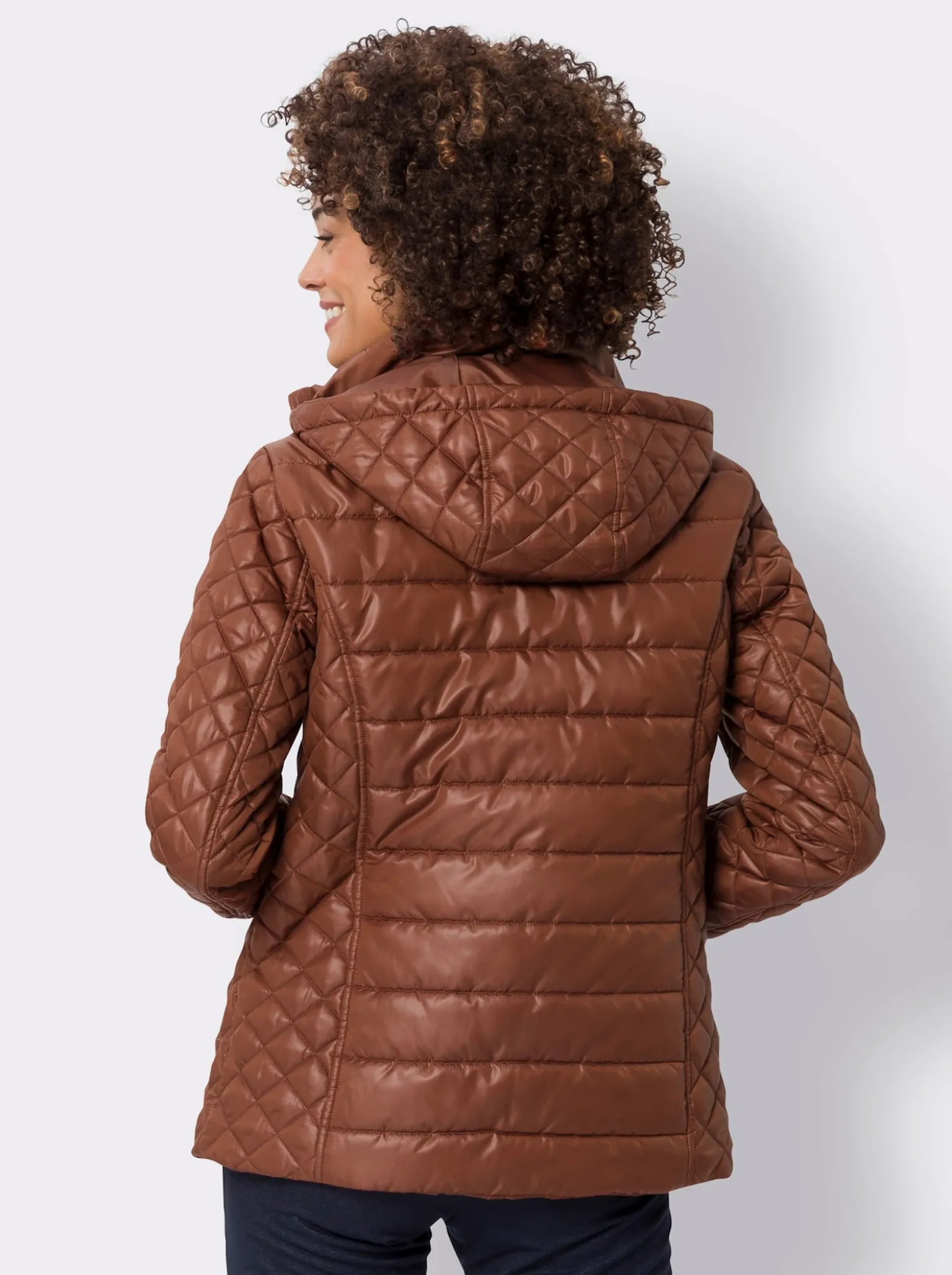 Steppjacke mit Kapuze