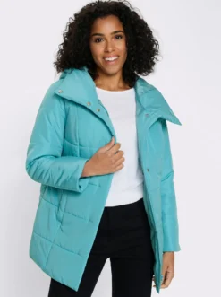Steppjacke mit Kapuze