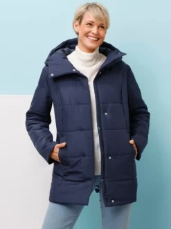 Steppjacke mit Kapuze