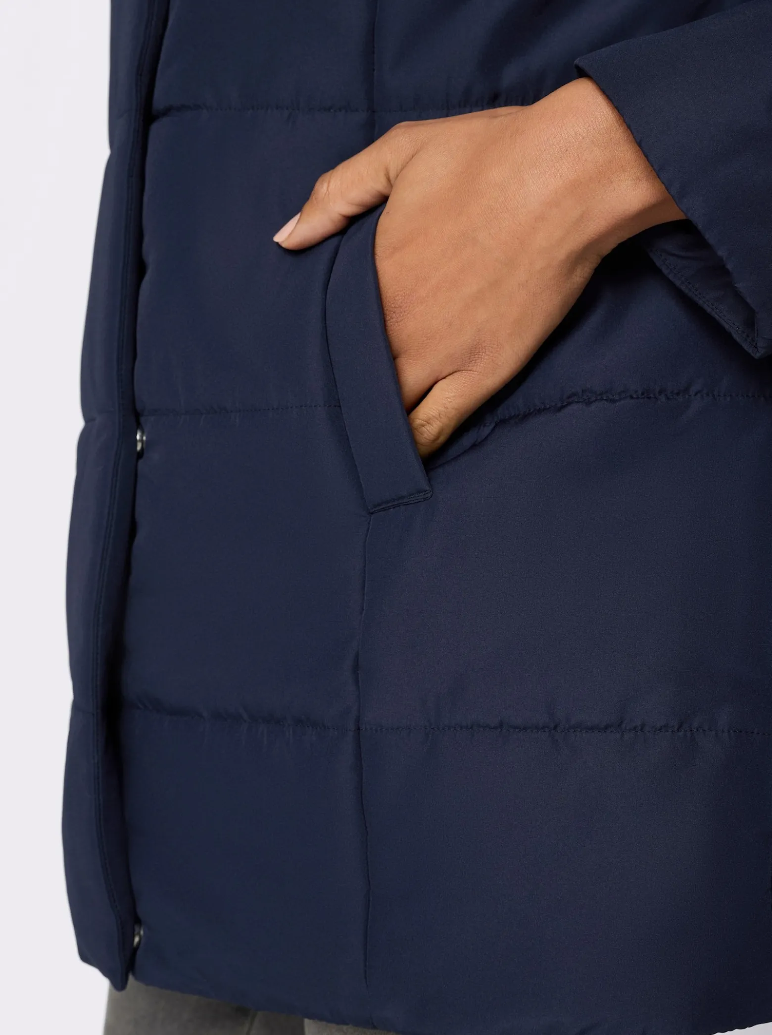 Steppjacke mit Kapuze