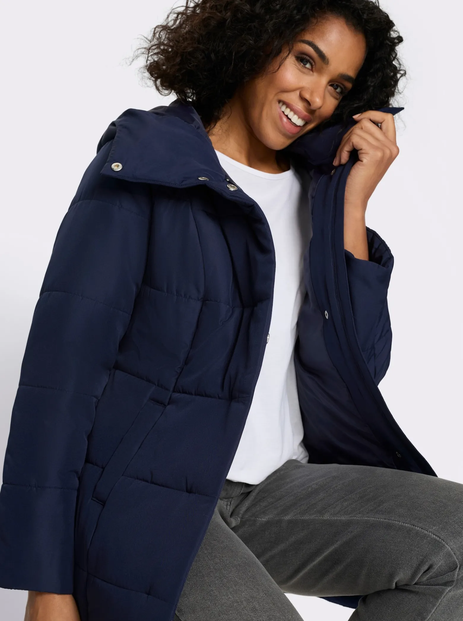 Steppjacke mit Kapuze