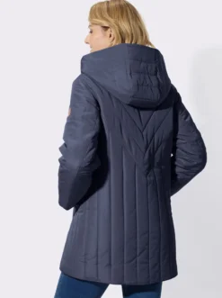 Steppjacke mit Kapuzenkragen