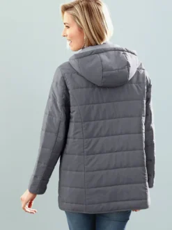 Steppjacke mit Kapuze, wärmend