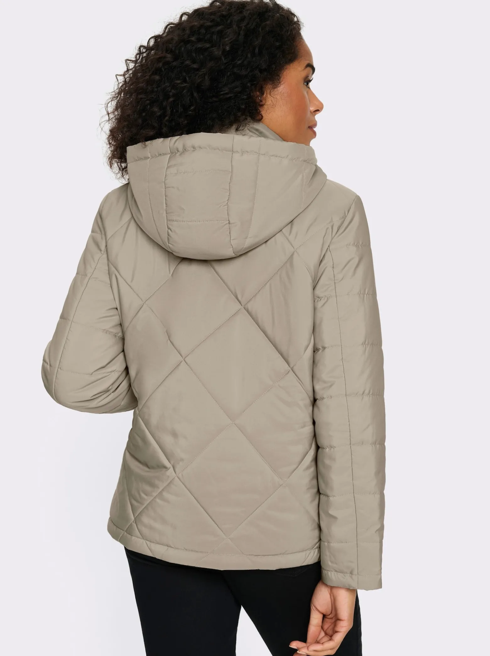 Steppjacke mit Kontrast-Details