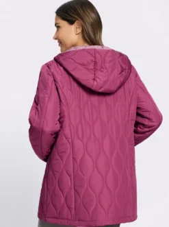 Steppjacke mit kontrastfarbenem Futter