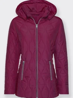 Steppjacke mit kontrastreichen Akzenten