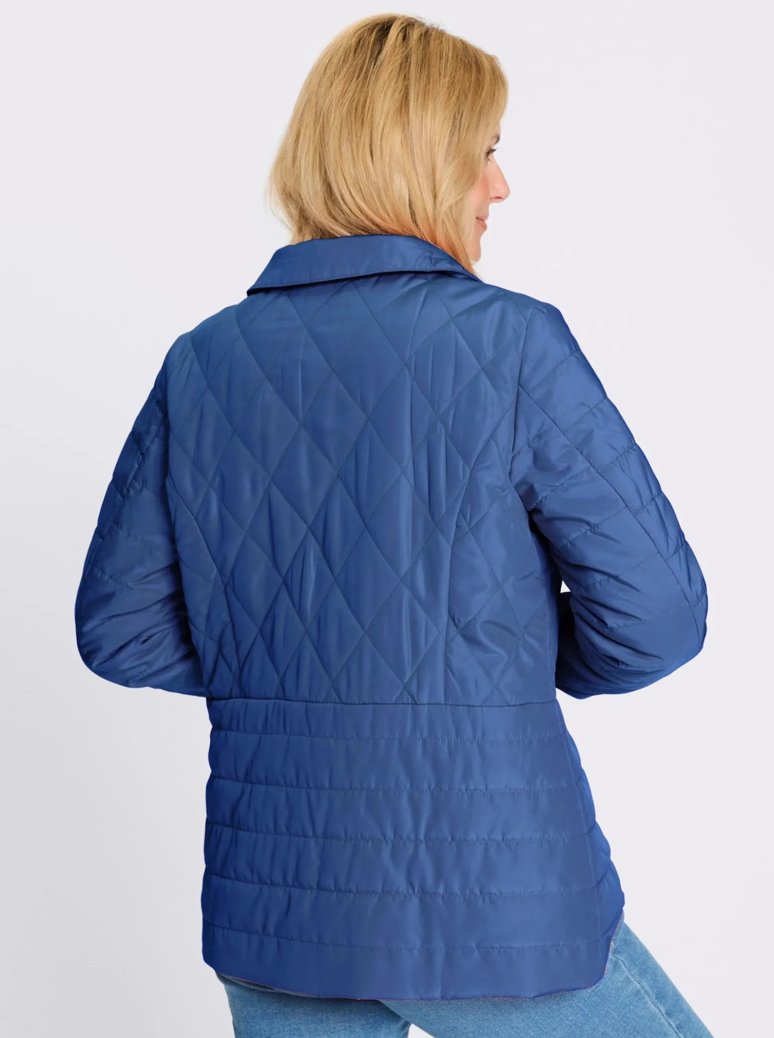 Steppjacke mit leichter Wattierung