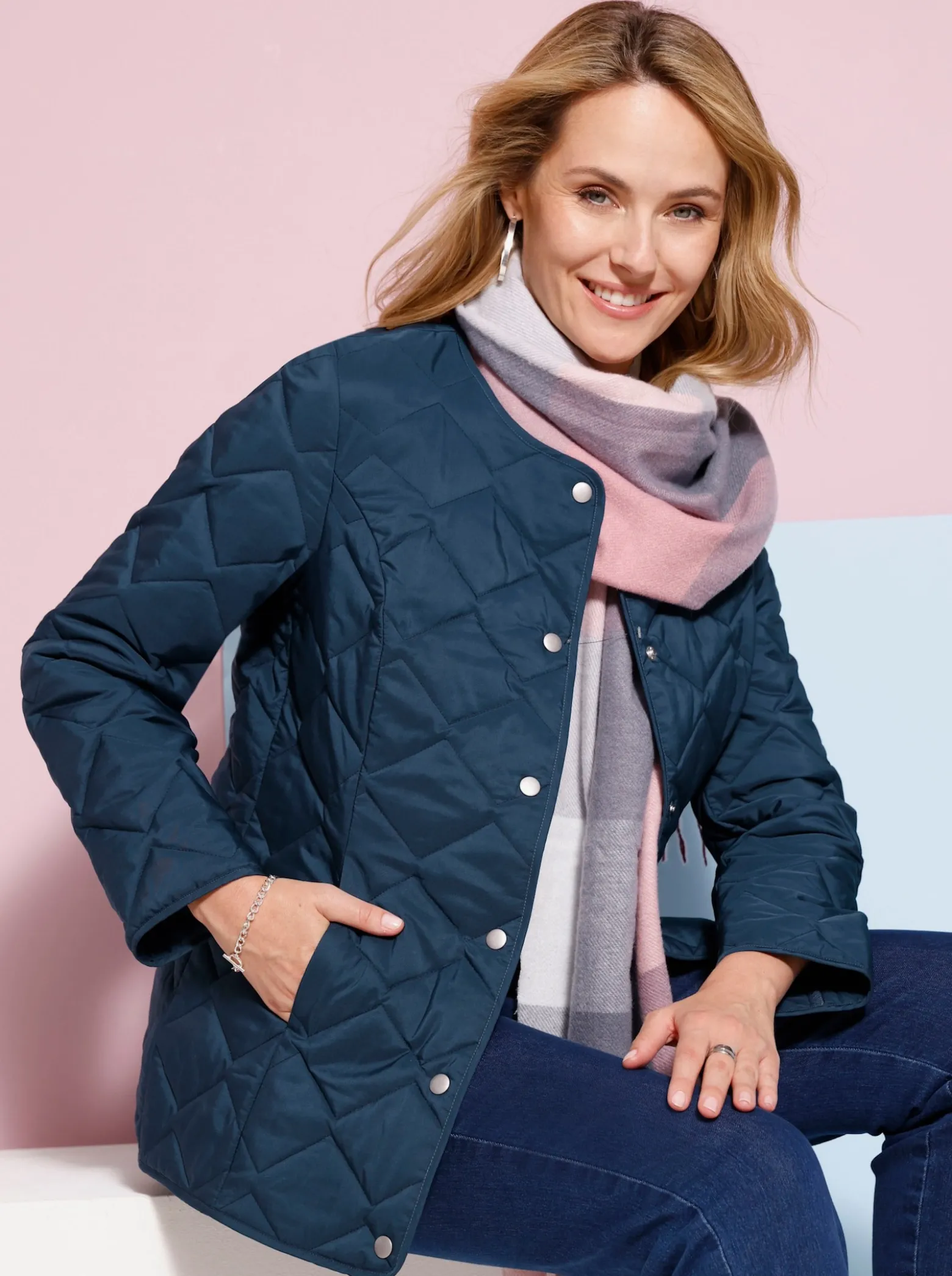 Steppjacke mit Paspelierung