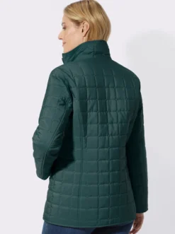 Steppjacke mit quadratischem Steppmuster