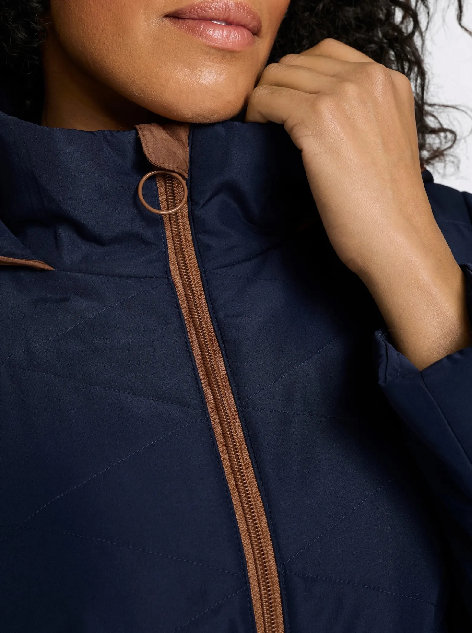 Steppjacke mit Rautensteppung