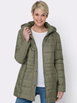 Steppjacke mit seitlichen Druckknöpfen