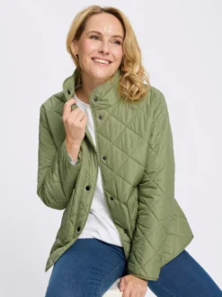 Steppjacke mit Stehkragen