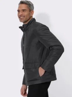 Steppjacke mit Stehkragen