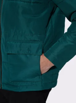 Steppjacke mit Stehkragen