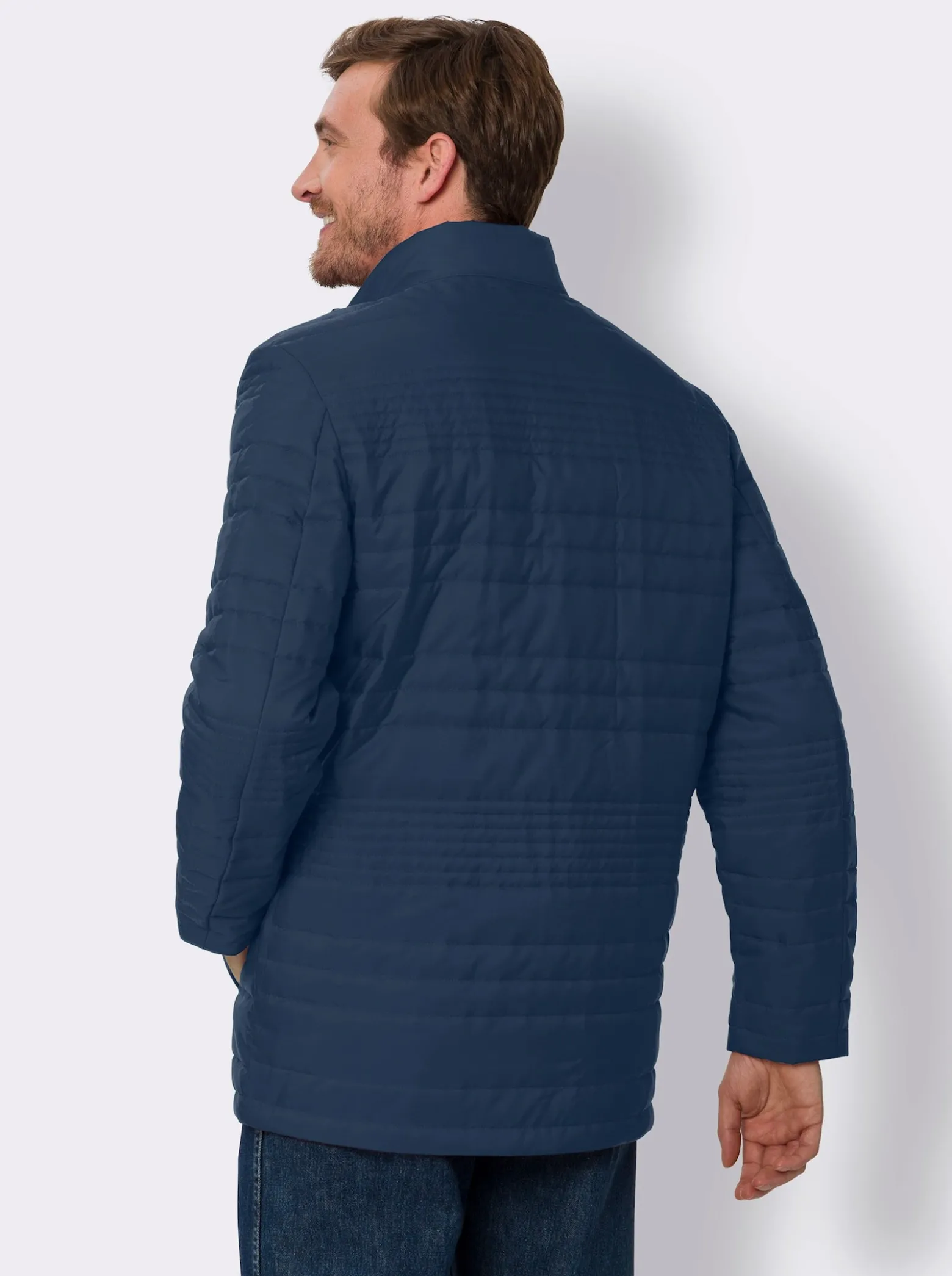 Steppjacke mit Tunnelzug im Saum