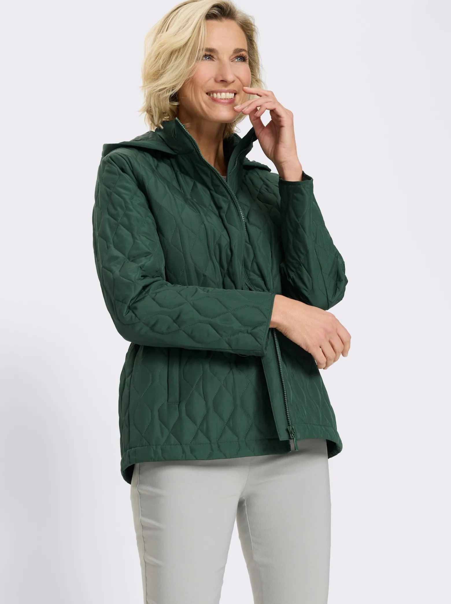 Steppjacke mit verstellbarem Tunnelzug in der Taille