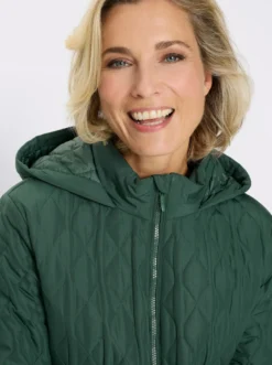 Steppjacke mit verstellbarem Tunnelzug in der Taille