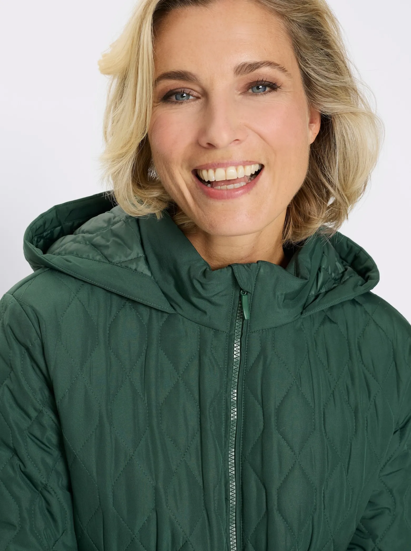 Steppjacke mit verstellbarem Tunnelzug in der Taille