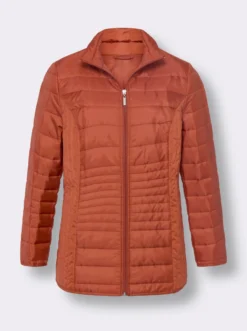 Steppjacke mit vertikalem Muster