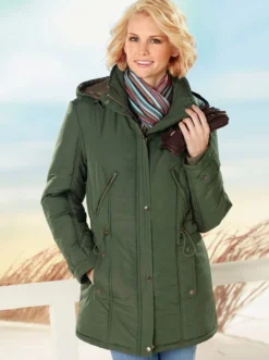 Steppjacke mit Weitenregulierung