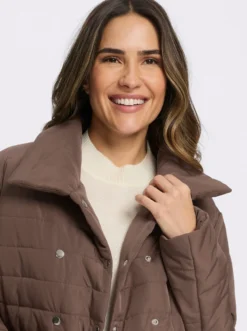 Steppjacke mit wärmender Wattierung