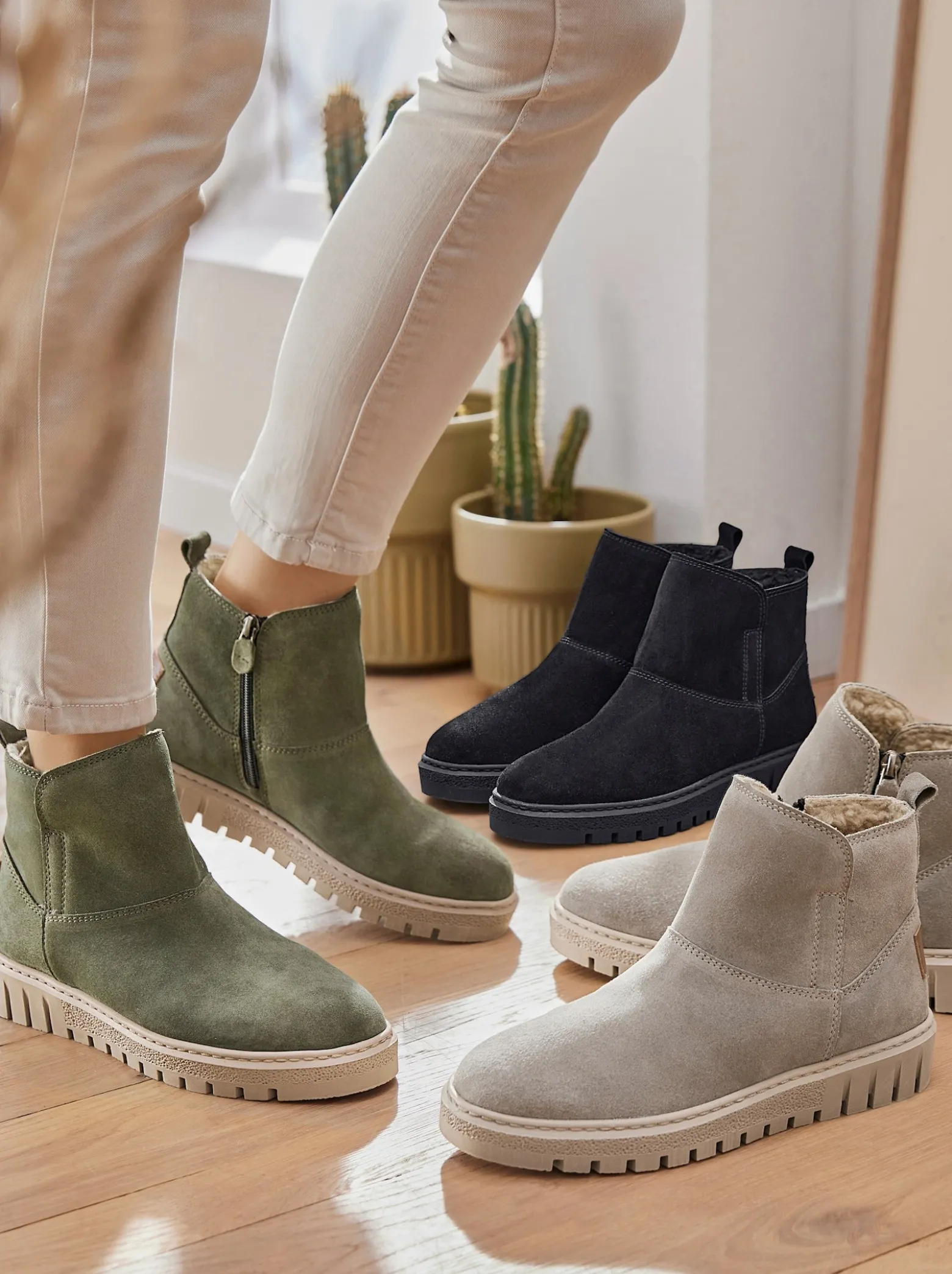 Stiefelette mit seitlichem Reißverschluss