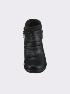 Stiefelette mit Warmfutter