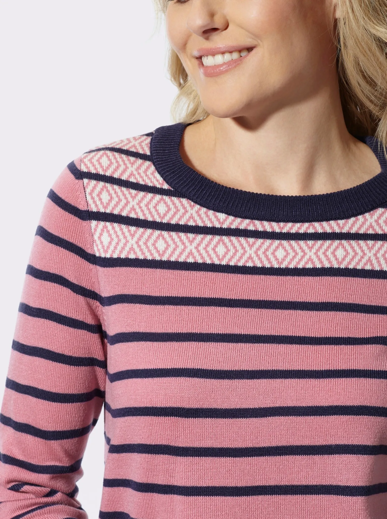 Streifenpullover mit Jacquard-Details