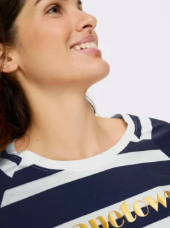Streifenshirt mit goldfarbener Aufschrift