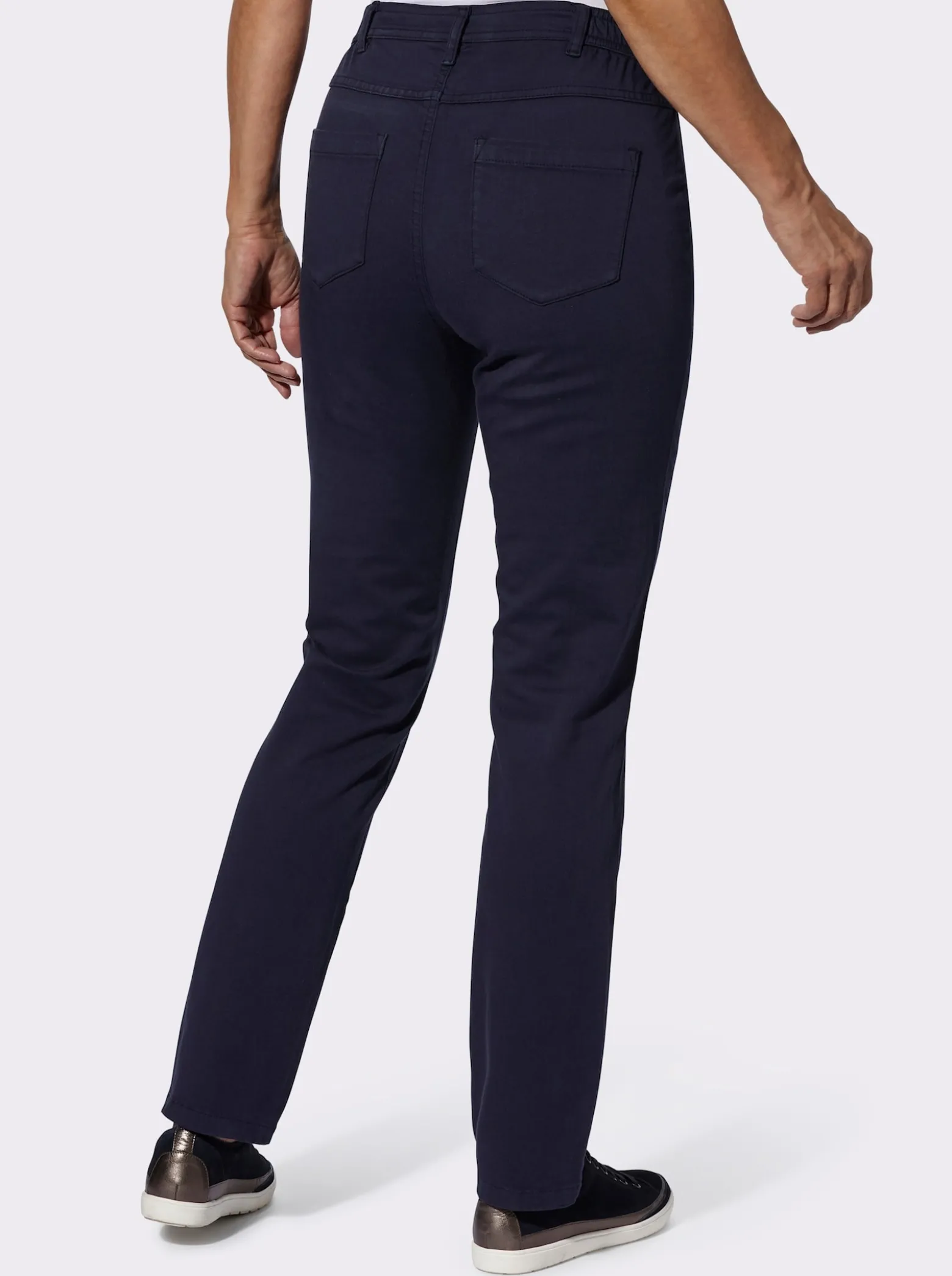 Stretch-Hose mit aufgesetzten Taschen
