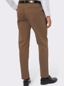 Stretch-Jeans mit knöpfbaren Gesäßtaschen