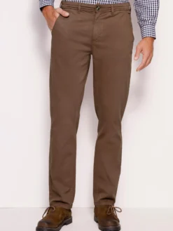 Stretch-Jeans mit knöpfbaren Gesäßtaschen