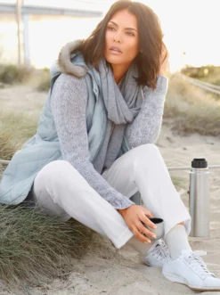 Stretch-Jeans mit Rundum-Dehnbund