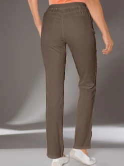 Stretch-Jeans mit Rundum-Dehnbund