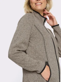 Strickfleecejacke mit elastischen Paspel-Abschlüssen