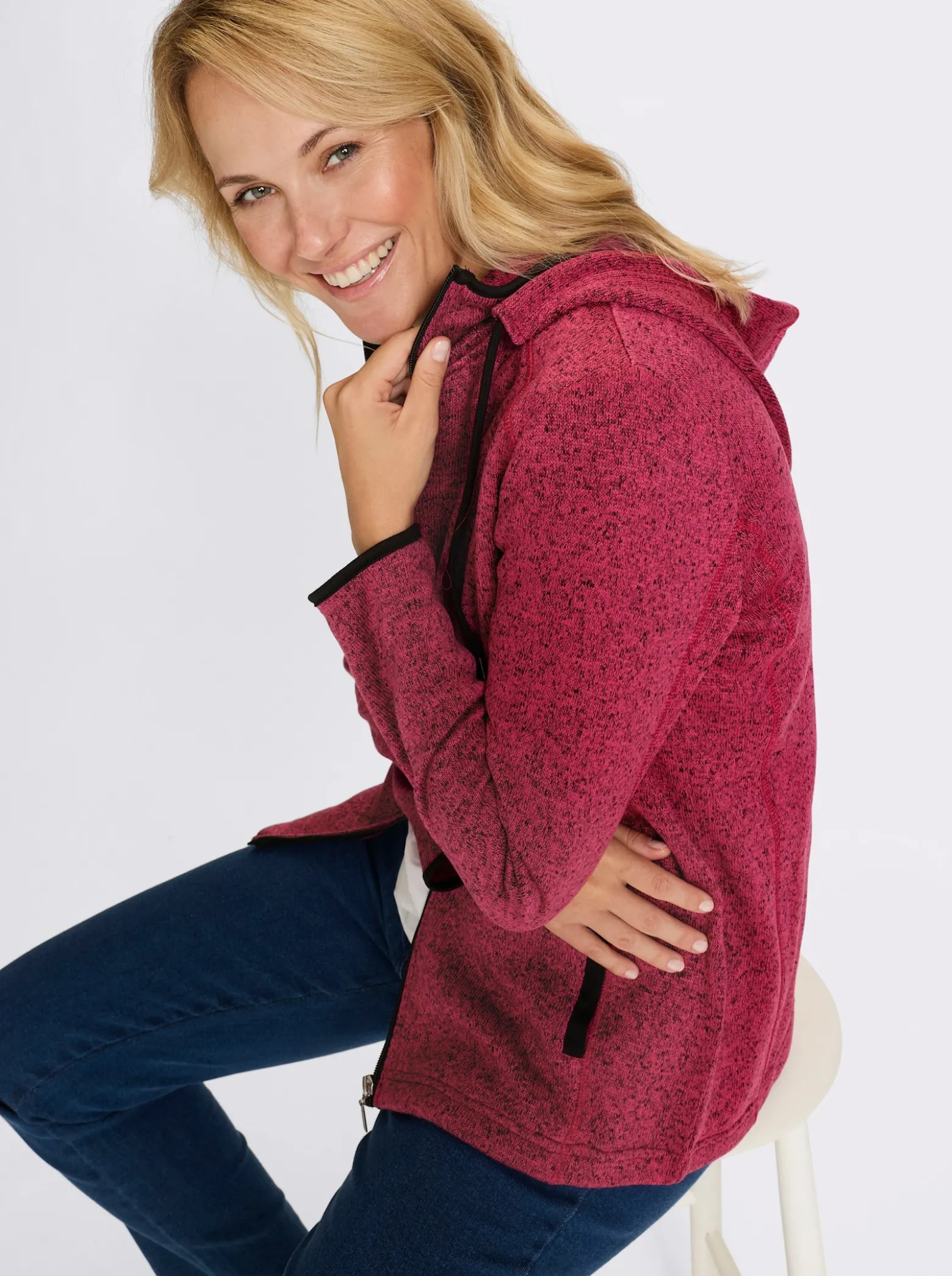 Strickfleecejacke mit Kapuze