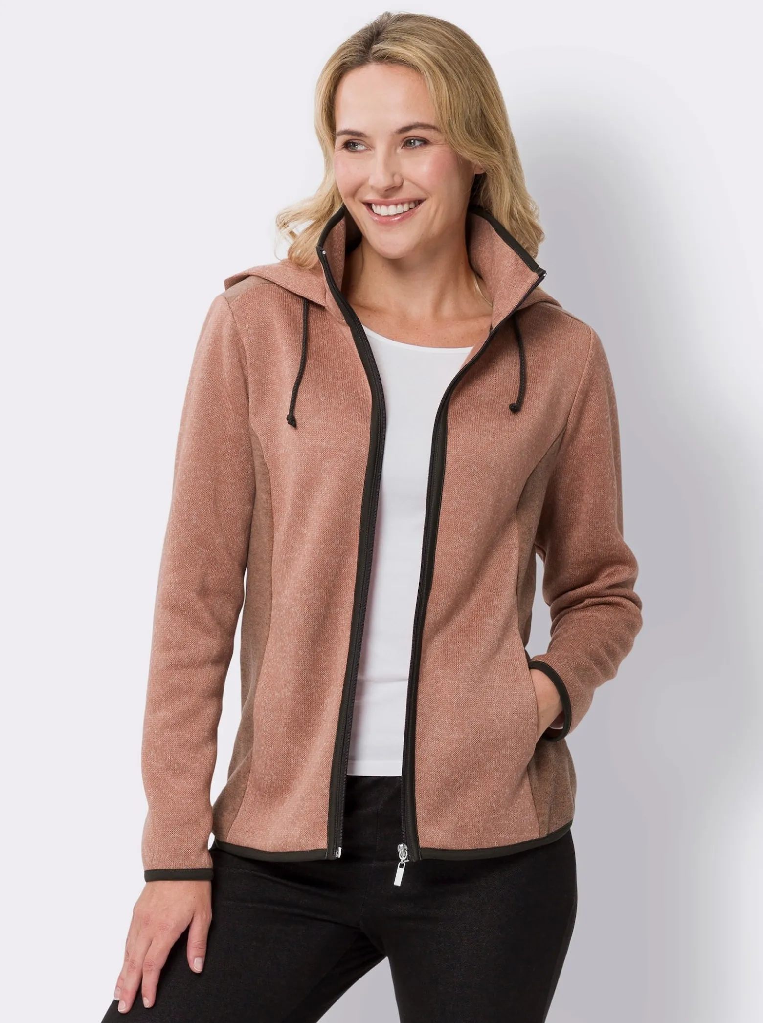 Strickfleecejacke mit Kapuze