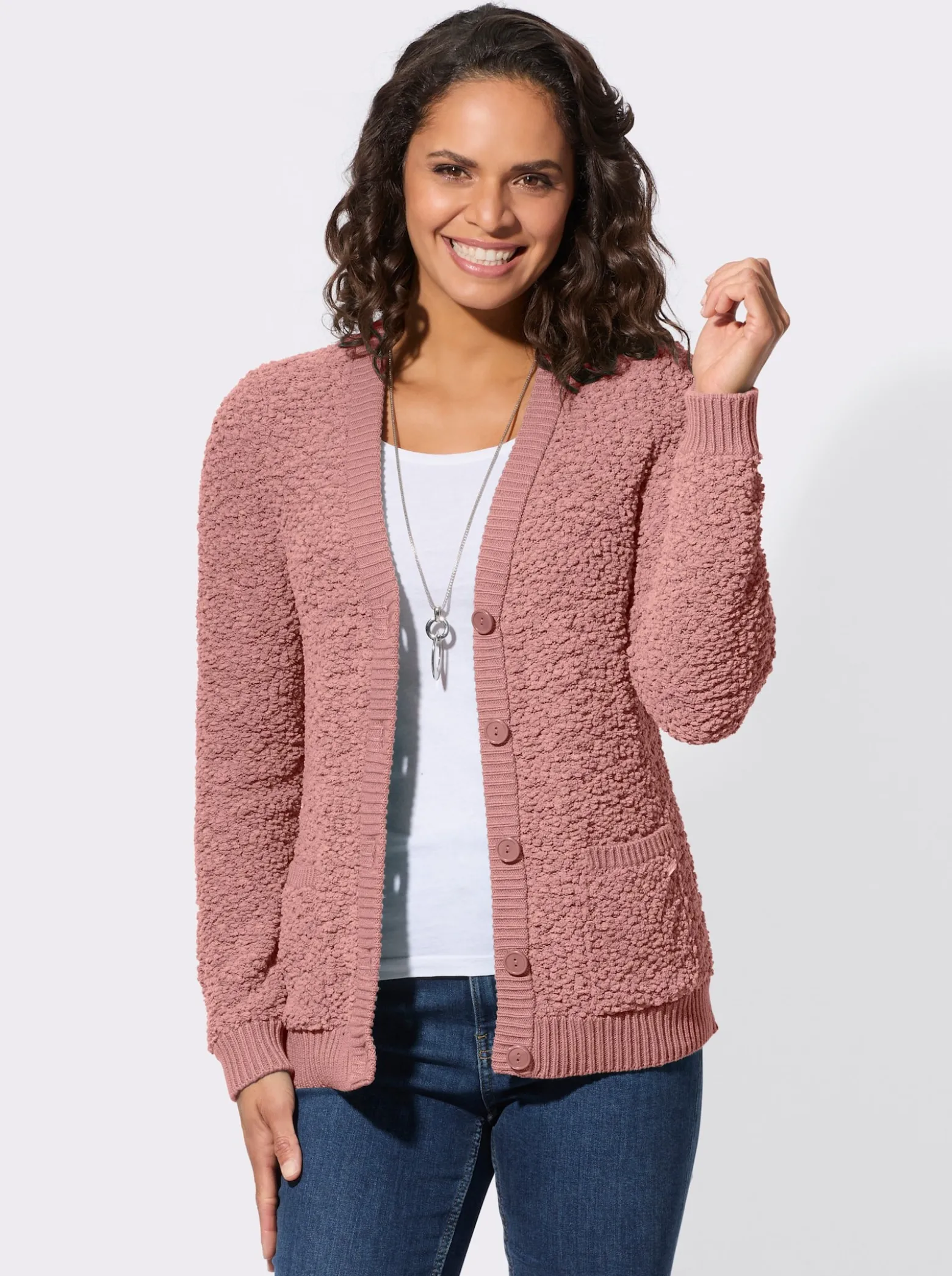 Strickjacke aus Popcorn-Garn