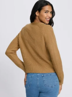 Strickjacke im Patentstrick