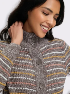 Strickjacke im Streifenmuster