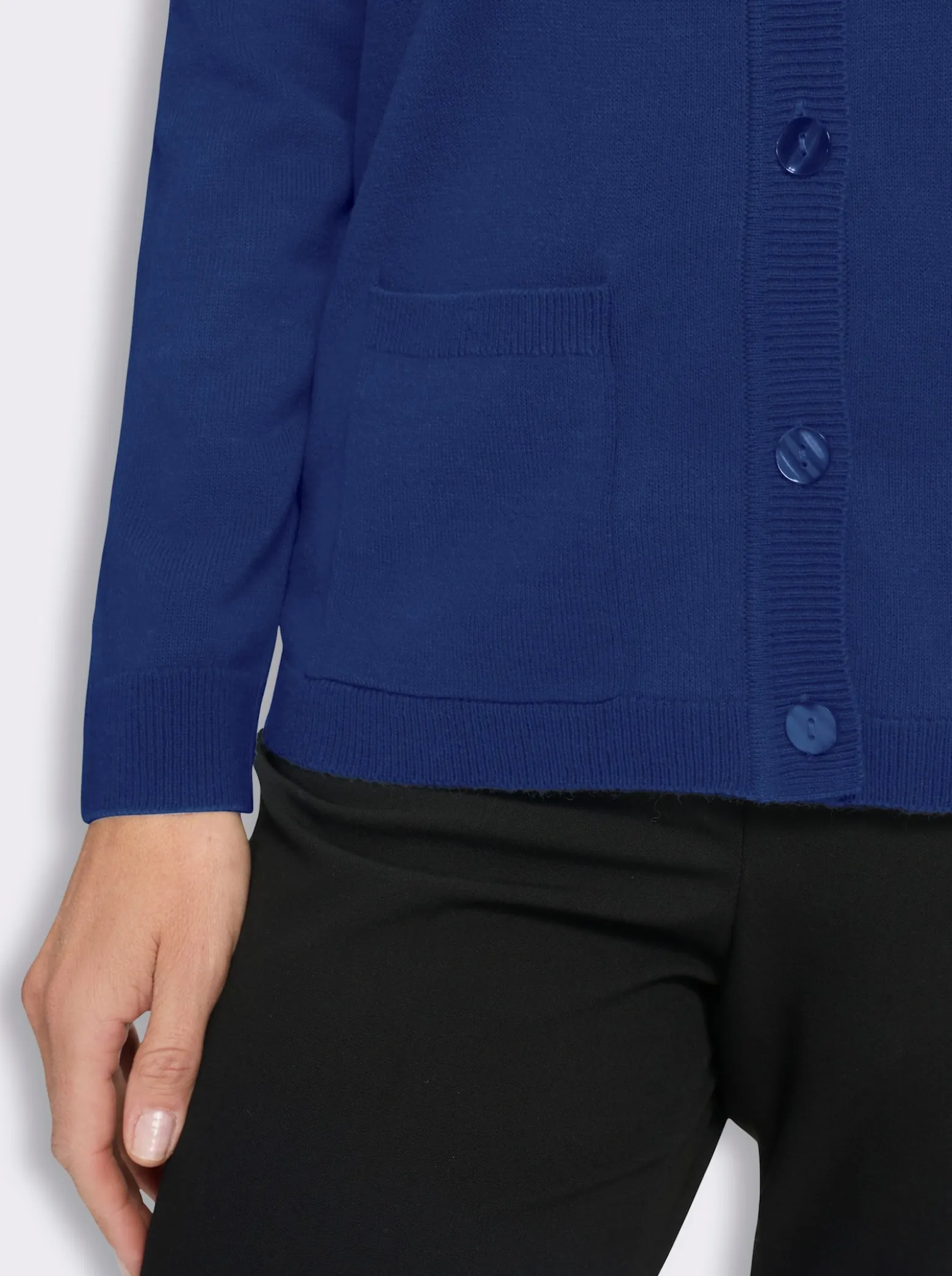 Strickjacke in Feinstrick-Qualität
