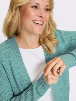 Strickjacke in offener Form
