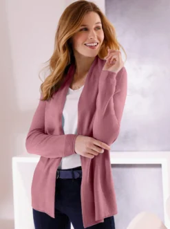 Strickjacke in offener Form