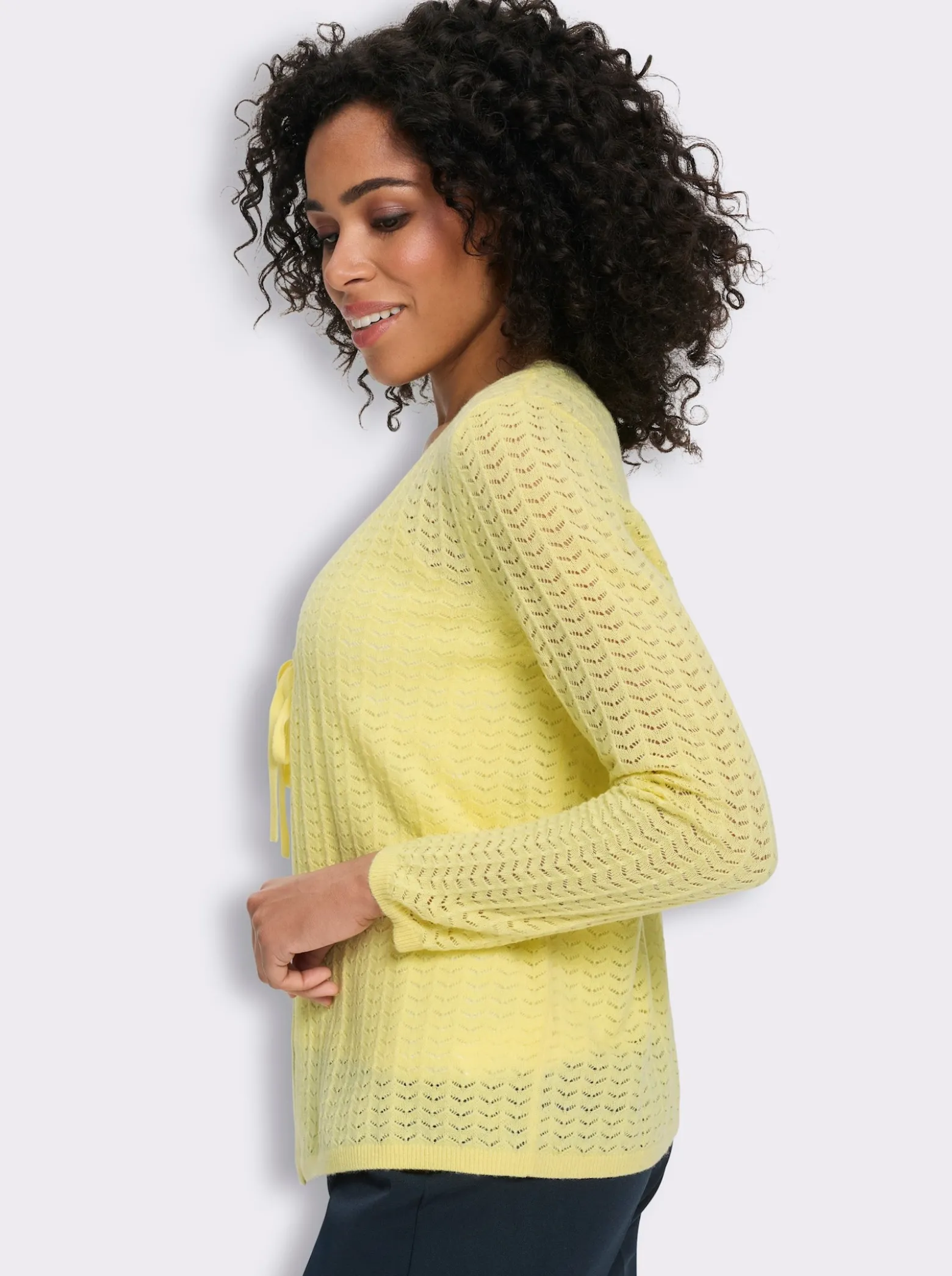 Strickjacke mit Ajour-Muster