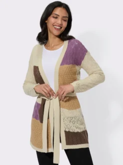 Strickjacke mit Ajour- und Zopfmuster