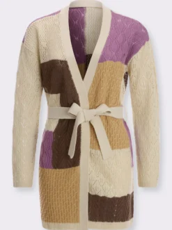 Strickjacke mit Ajour- und Zopfmuster