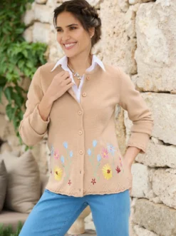 Strickjacke mit Blütenstickerei