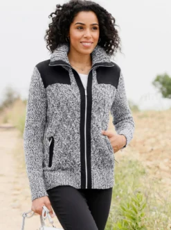Strickjacke mit kontrastfarbigen Einsätzen